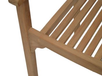 Teakstuhl Stapel