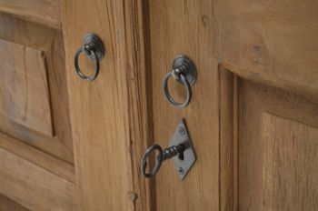 Teak-Kleiderschrank Mammoet Kasar 110 x 45 x 210 cm