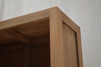 AB-807 Bücherschrank Halus 70x30x200 cm (glattes Holz)