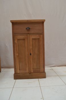 schmales Vertiko Jansen 105 x 60 x 35 cm