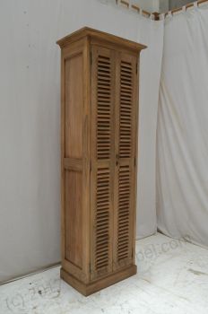 schmaler hoher Schuhschrank auf Maß