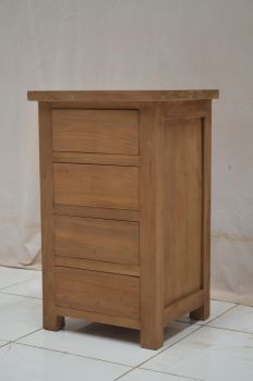 Nachtschrank auf Maß 4 Schubladen