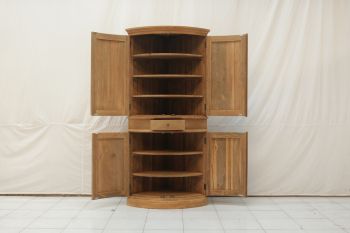 Eckschrank gebogen in Wunschmaß