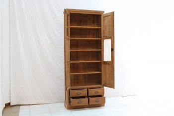 Vitrine nach Wunsch hier 82 x 31 x 210 cm